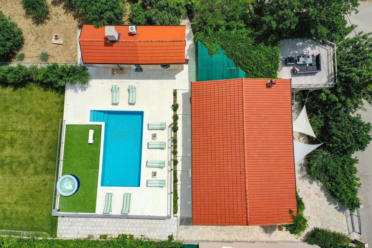 Home Away From Home With Outdoor Pool, Botanical Garden And A Beautiful Sea View คาชเตลา ภายนอก รูปภาพ